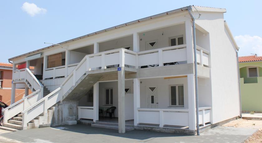 Apartments Istuk Vir Habitación foto